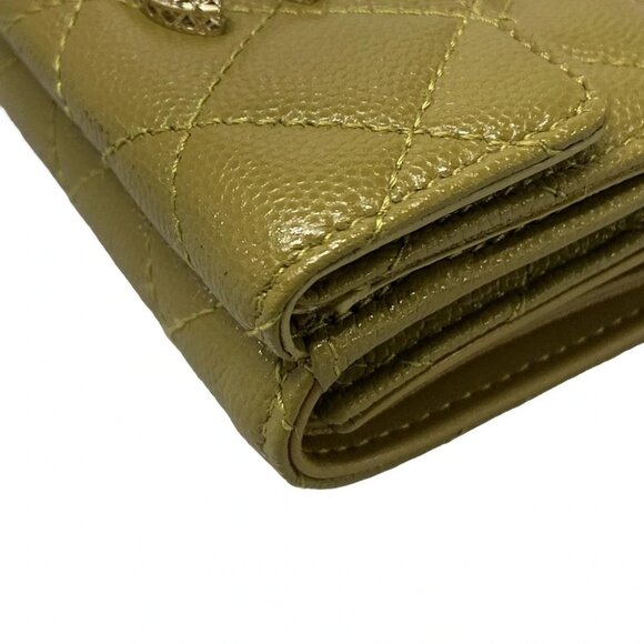 Auth CHANEL Matelasse Khaki Calfskin Trifold Wallet Gold hardware - Picture 8 of 11